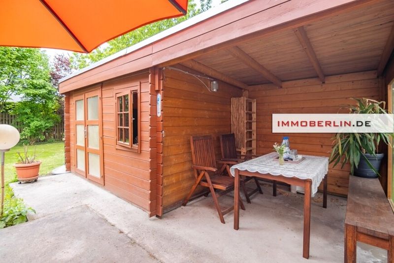 IMMOBERLIN.DE - Wunderbarer Bungalow mit Südgarten & Garage